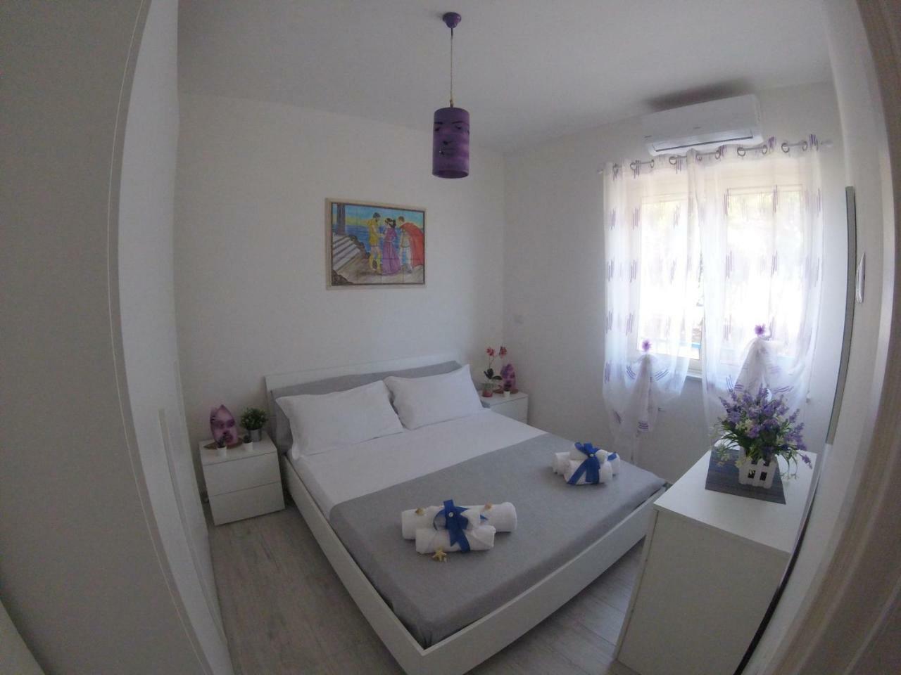 Oudeis Holidays Apartments Tropea Bagian luar foto