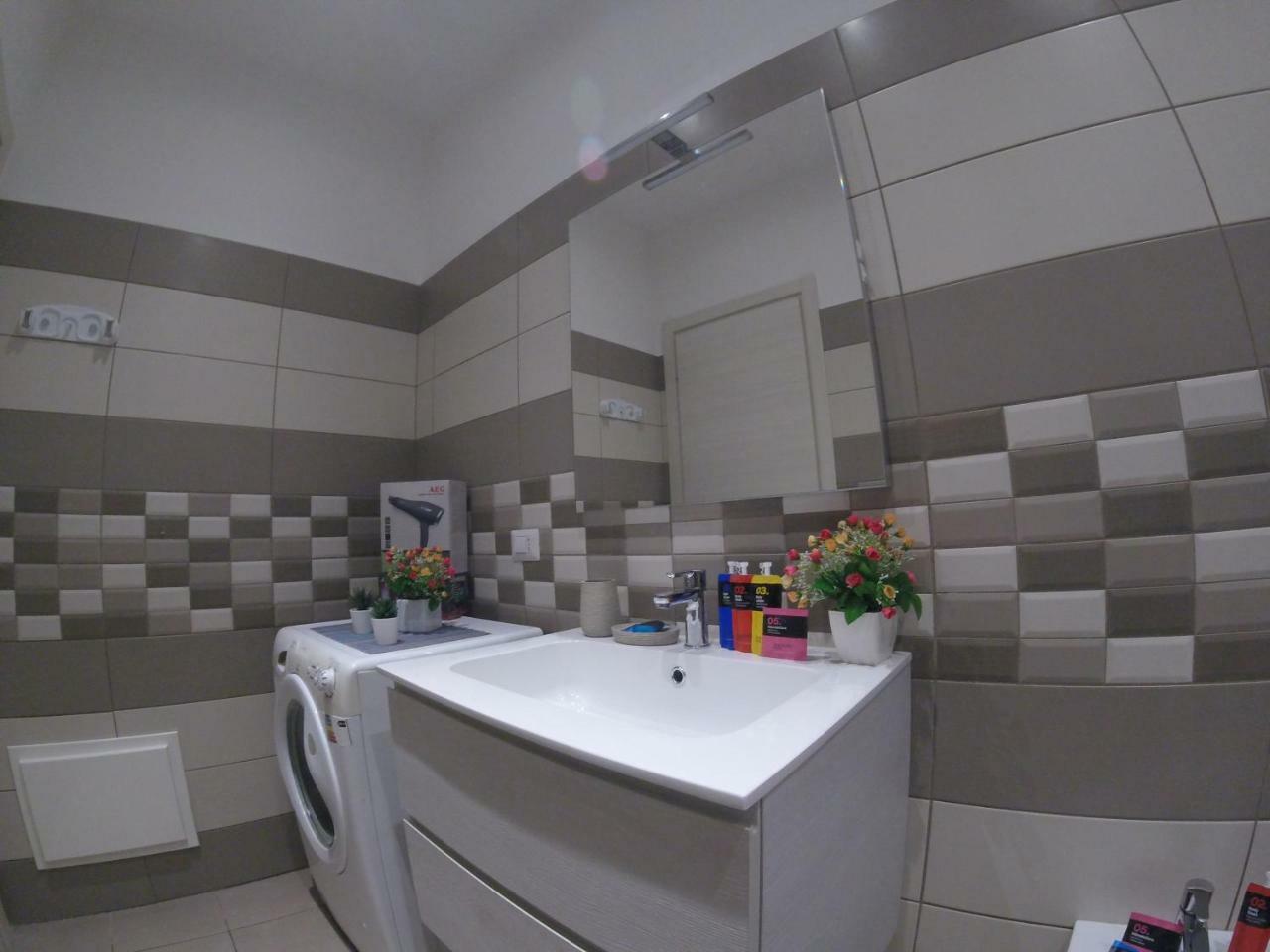 Oudeis Holidays Apartments Tropea Bagian luar foto